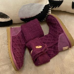 Girls purplish/ burgundy Ugg boot.